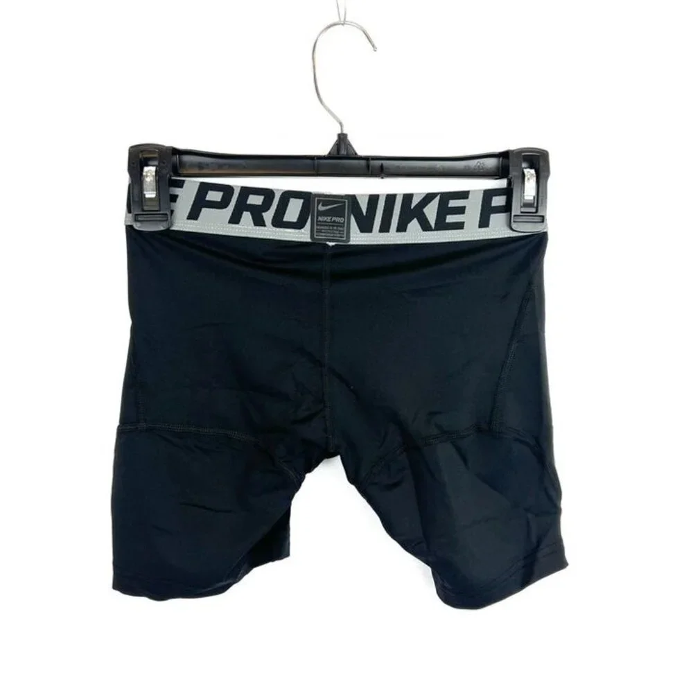 Nike Youth Boy’s Base Layer Black Training Shorts Size M